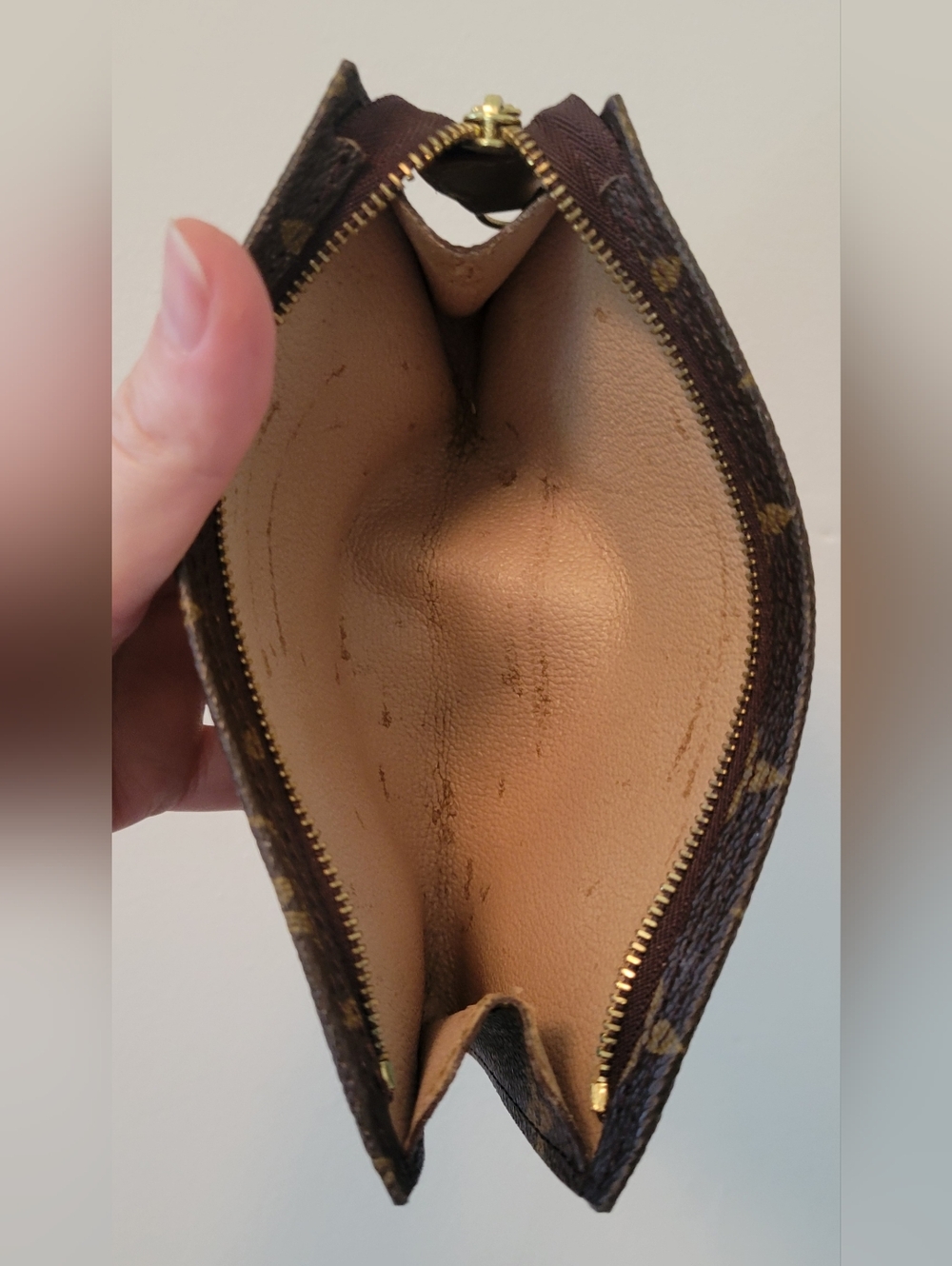 Authentic Louis Vuitton Monogram Pouch - Picture 15 of 16